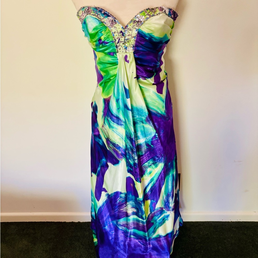 Masquerade XS Strapless Watercolor Dress in Purple and Green with Beaded Bodice - Picture 5 of 16
